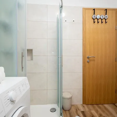 Paula Apartment *