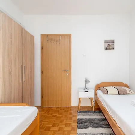 Paula Apartamento Zadar