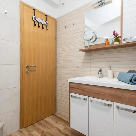 Paula Apartment